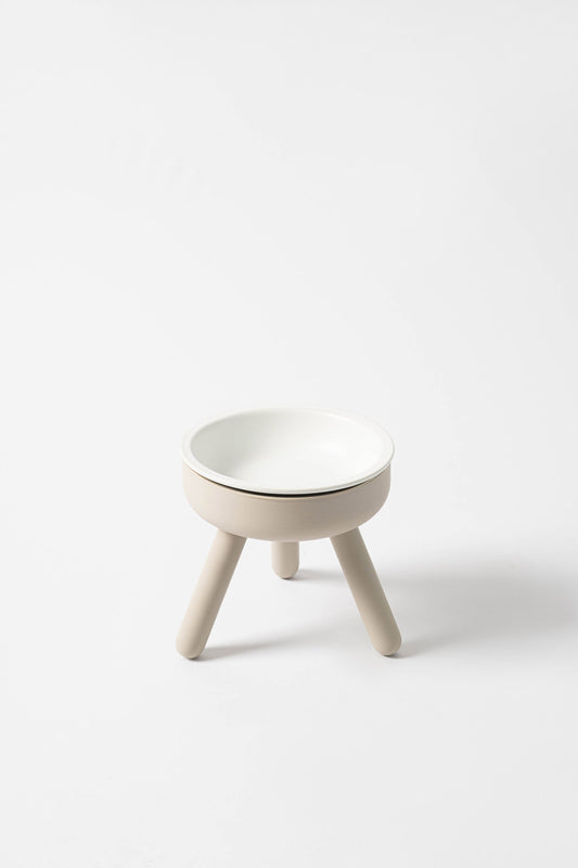 minimal cat bowl and stands